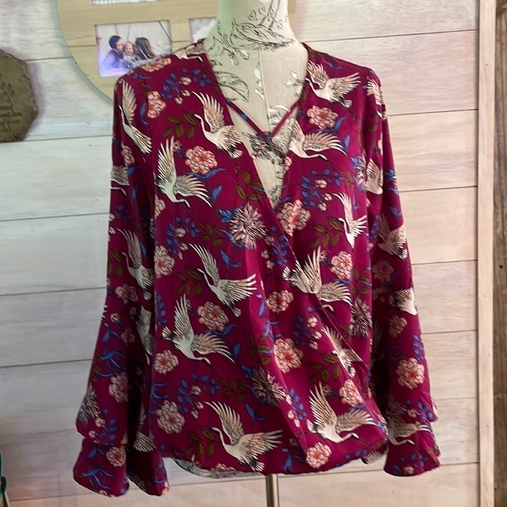 NWOT Charming Charlie Purple Bird Top S